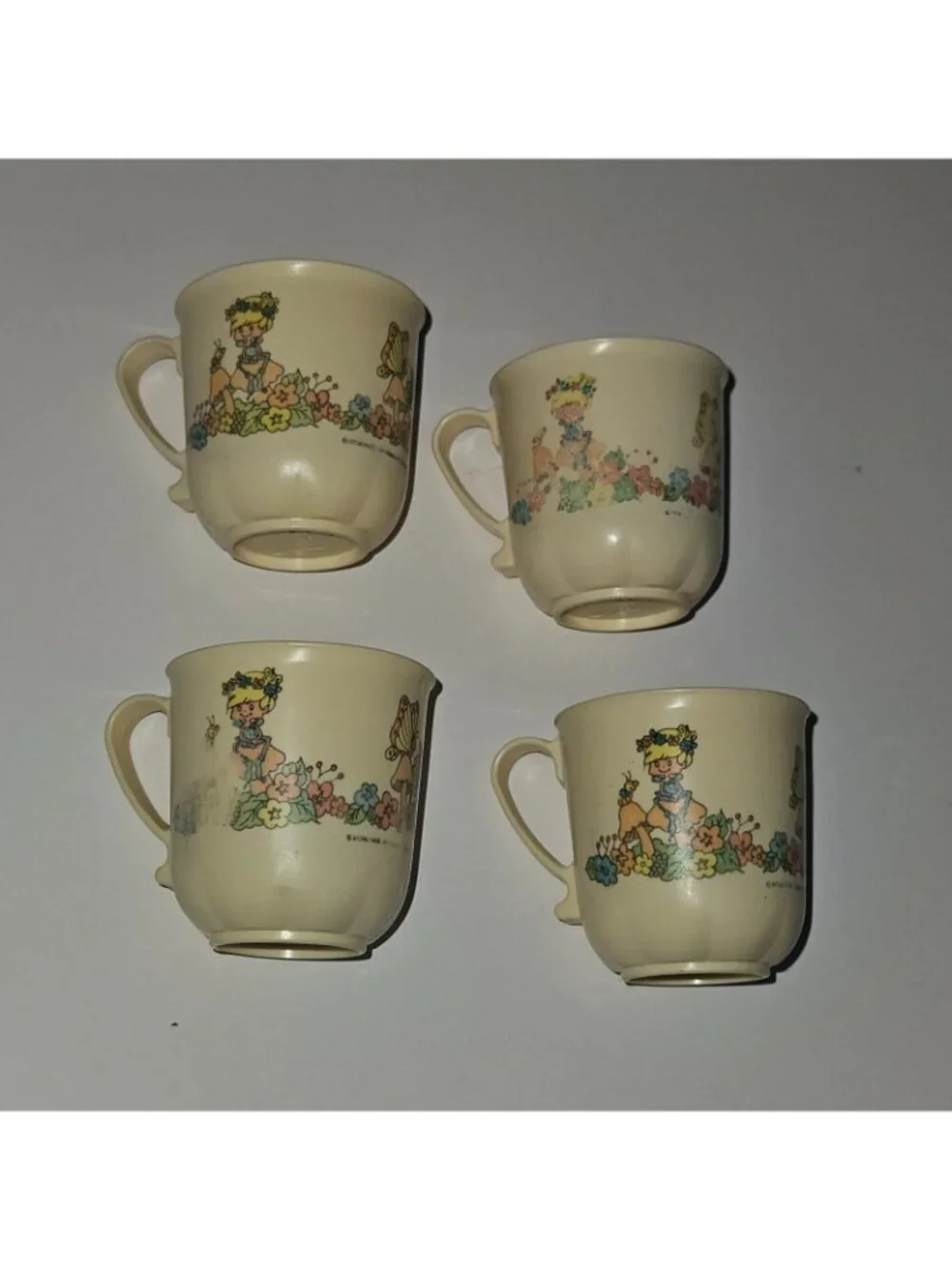VTG 21 pc Chilton Toy Dish Lot Plate Cup Pitcher Lid Spoon 1983 AG Herself Elf